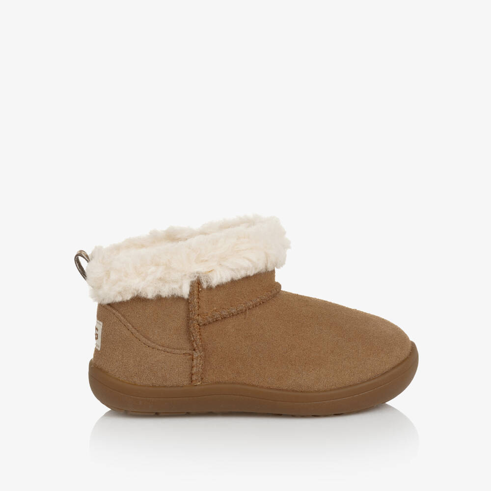 UGG-Chestnut Suede Kinsey Boots | Childrensalon Outlet