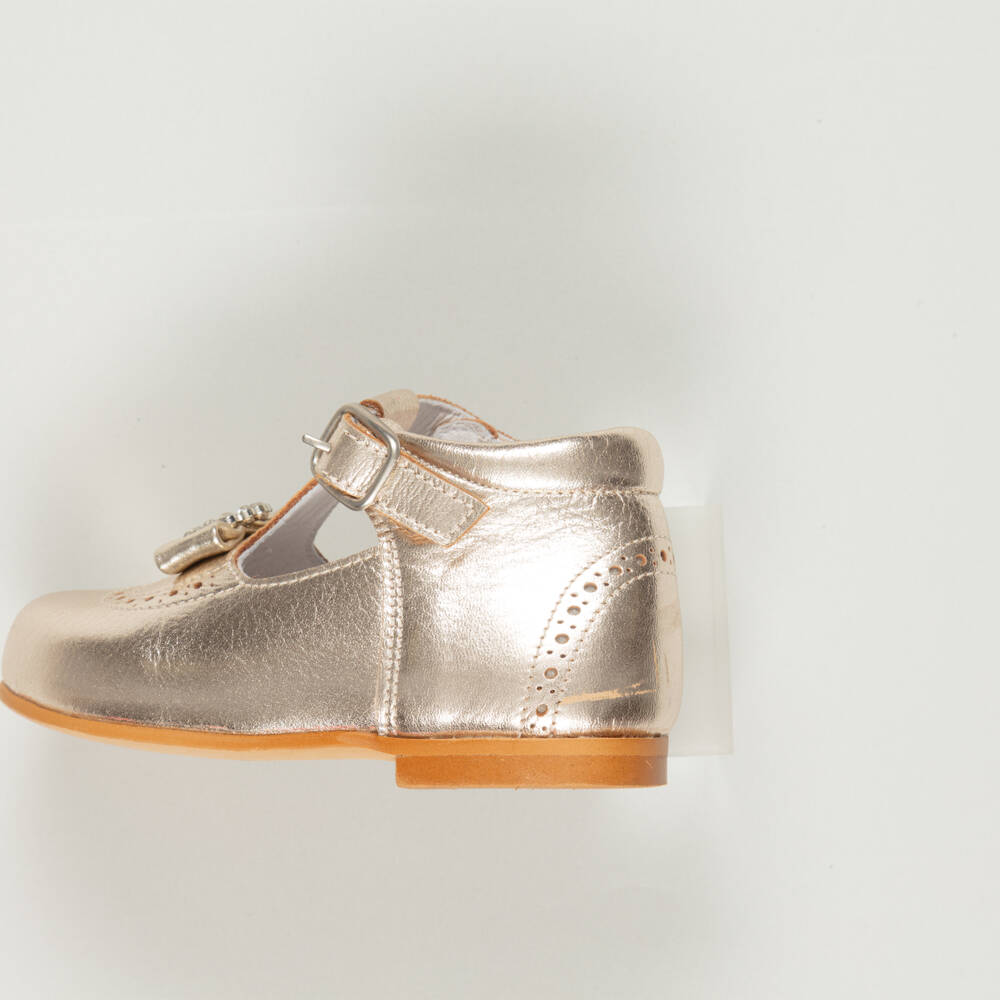 Children's Classics-Preloved Girls Gold Leather Shoes (EU22 / UK5) | Childrensalon Outlet