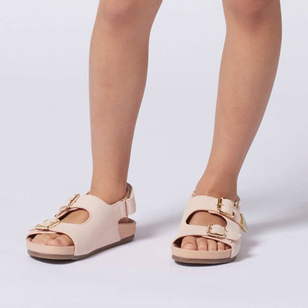 Chloé-Girls Blush Suede Buckle Sandals | Childrensalon Outlet
