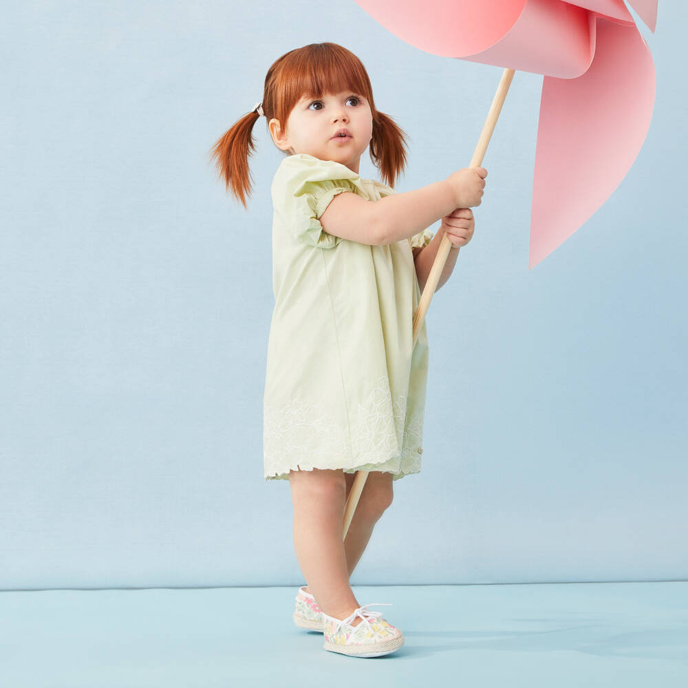 Chloé-Girls Pale Green Floral Embroidered Cotton Dress | Childrensalon Outlet