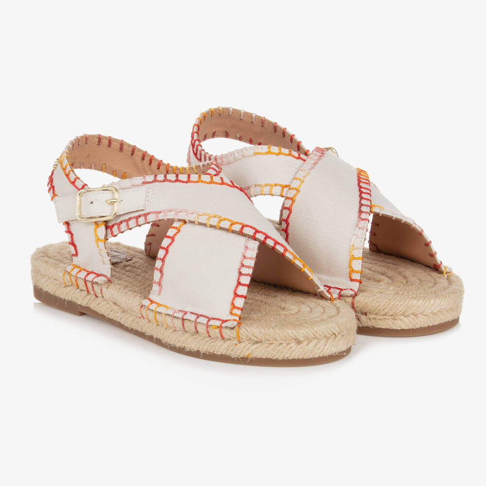 Chloé - Teen Girls Ivory Cross-Over Logo Sandals | Childrensalon