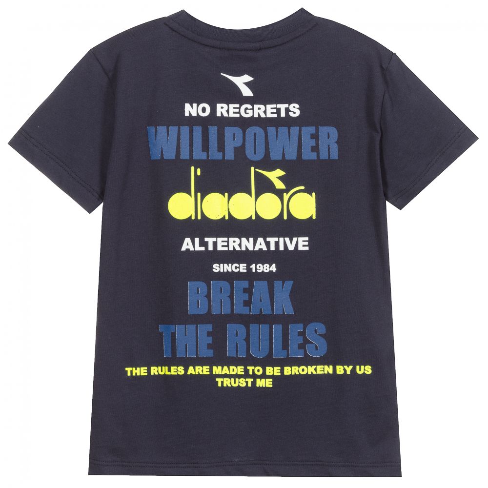 Cotton on diadora store