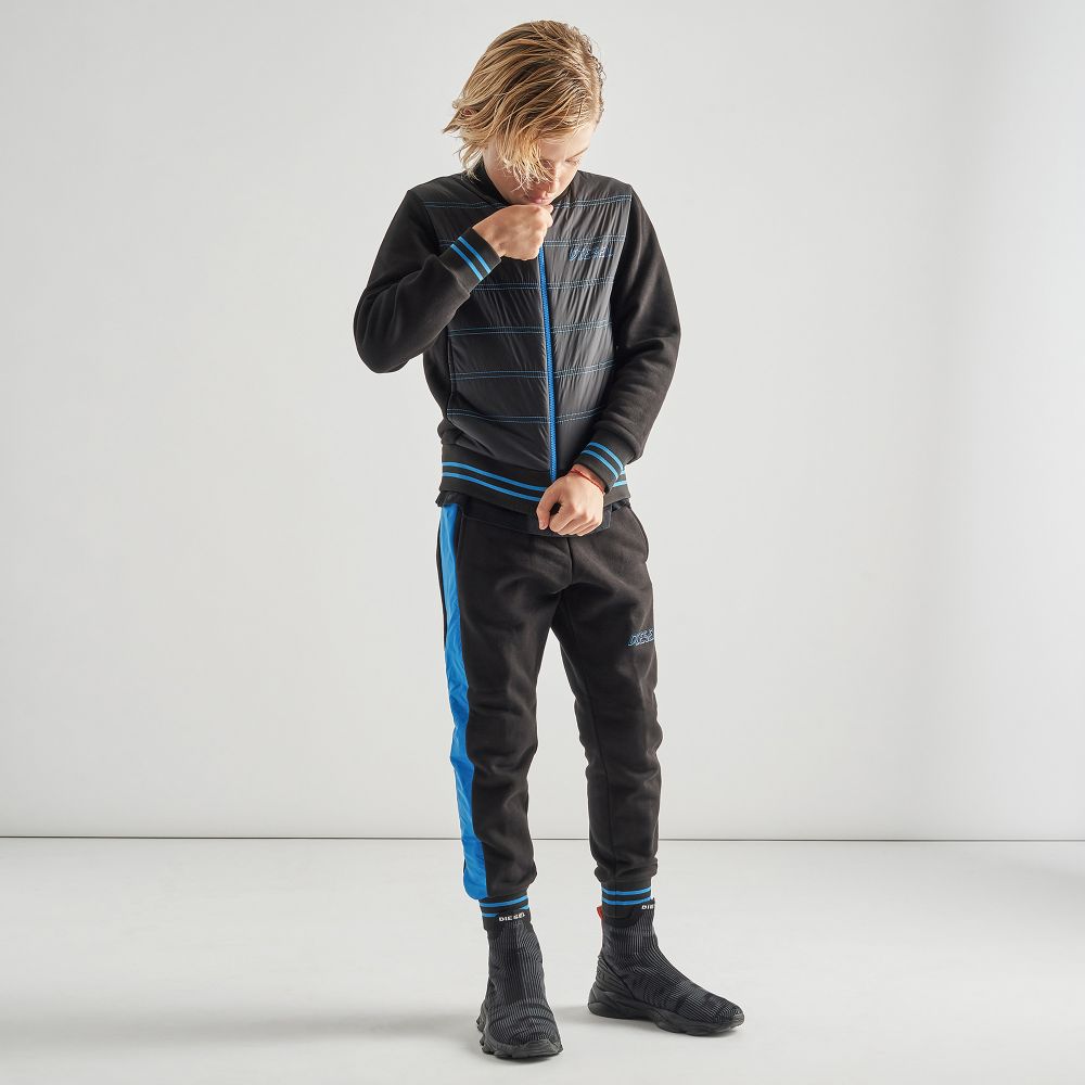 Black joggers sales with blue stripe