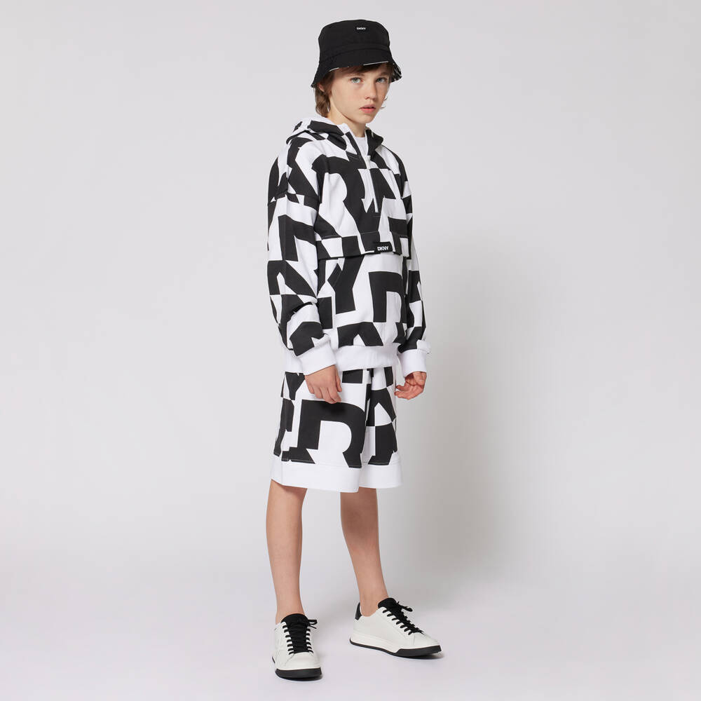 DKNY-شورت قطن للأولاد بطبعة أحادية اللون | Childrensalon Outlet