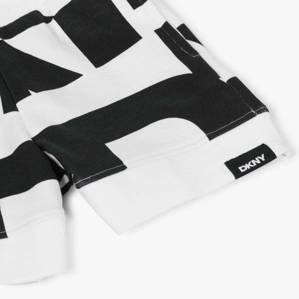 DKNY-شورت قطن للأولاد بطبعة أحادية اللون | Childrensalon Outlet