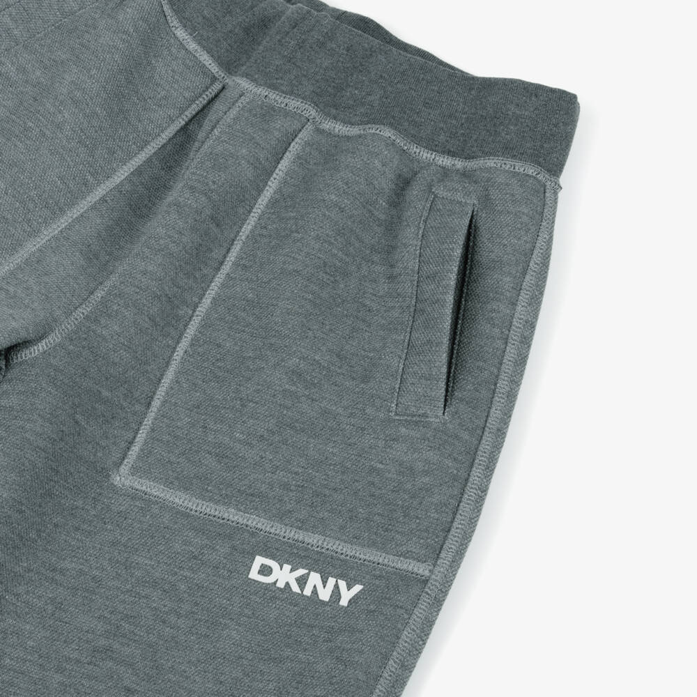 DKNY-Универсальные серые трикотажные джоггеры для мальчиков | Childrensalon Outlet