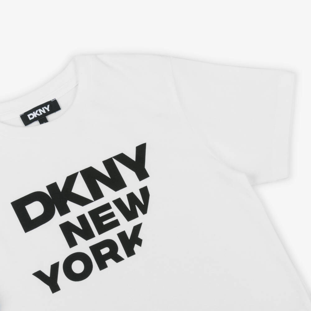 DKNY-Футболка из белого хлопка с черным эмблемой для мальчиков | Childrensalon Outlet