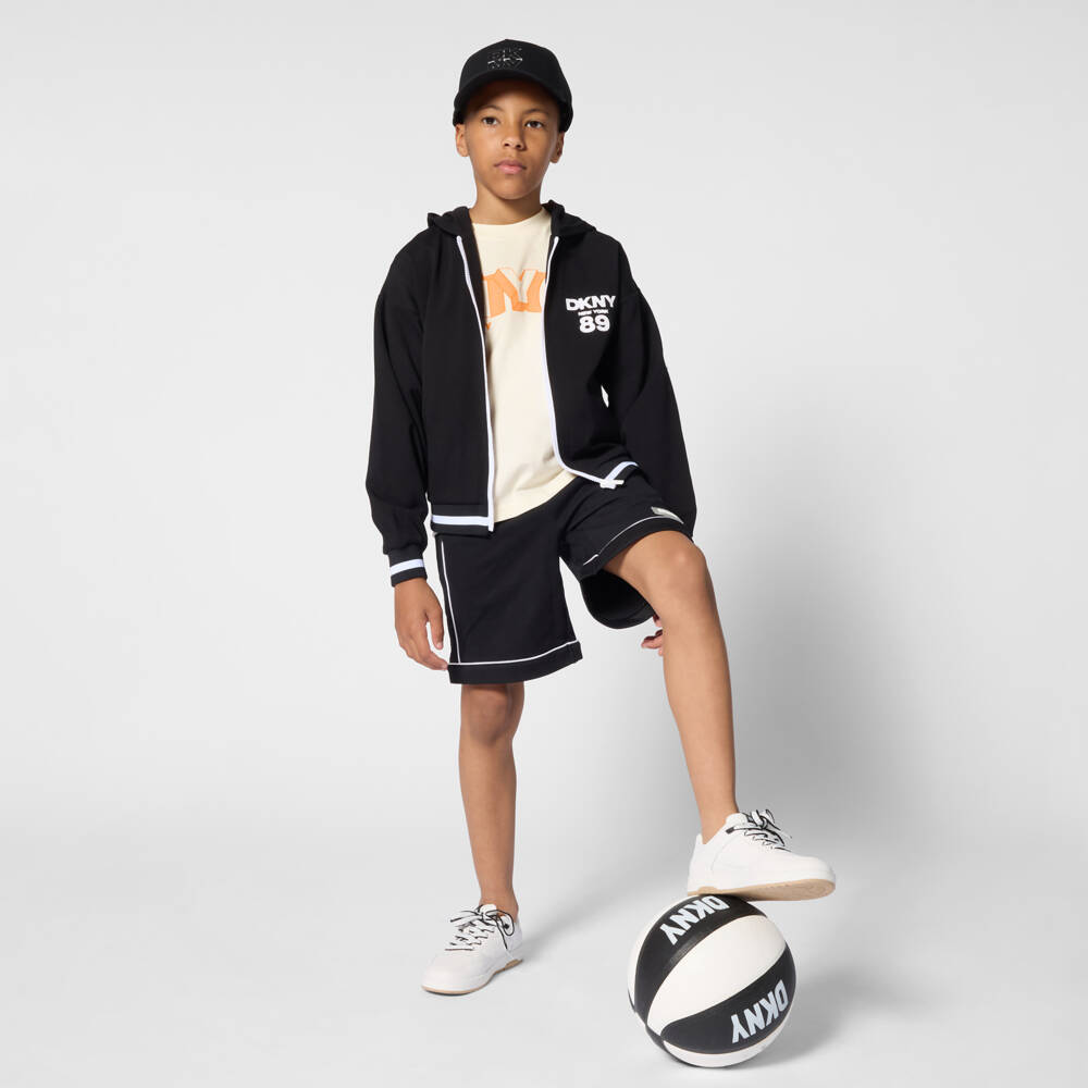 DKNY-Кремовая футболка с логотипом Nyc для мальчиков | Childrensalon Outlet