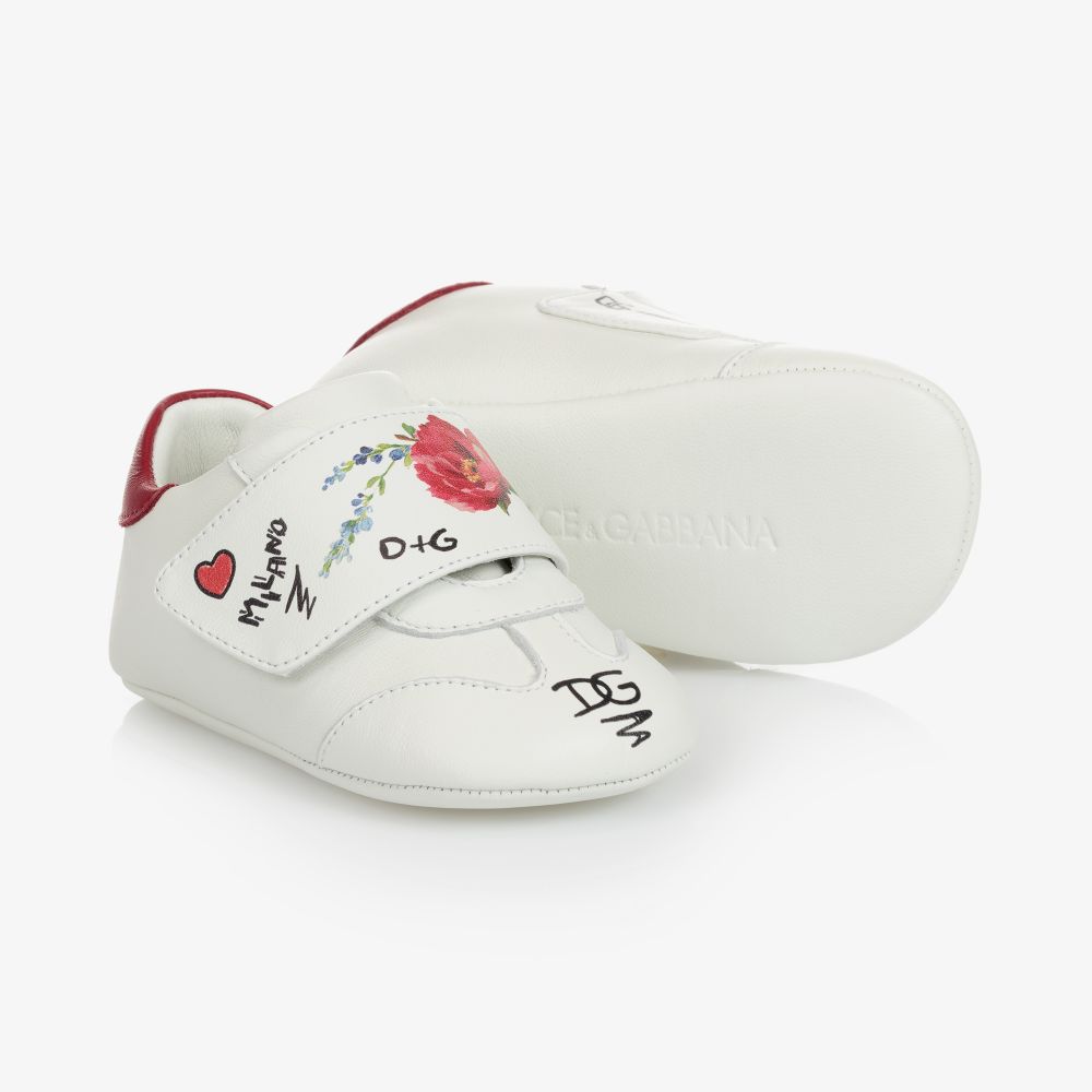 Dolce & Gabbana - حذاء بشريط لاصق جلد لون أبيض لمرحلة قبل المشي للمولودات | Childrensalon