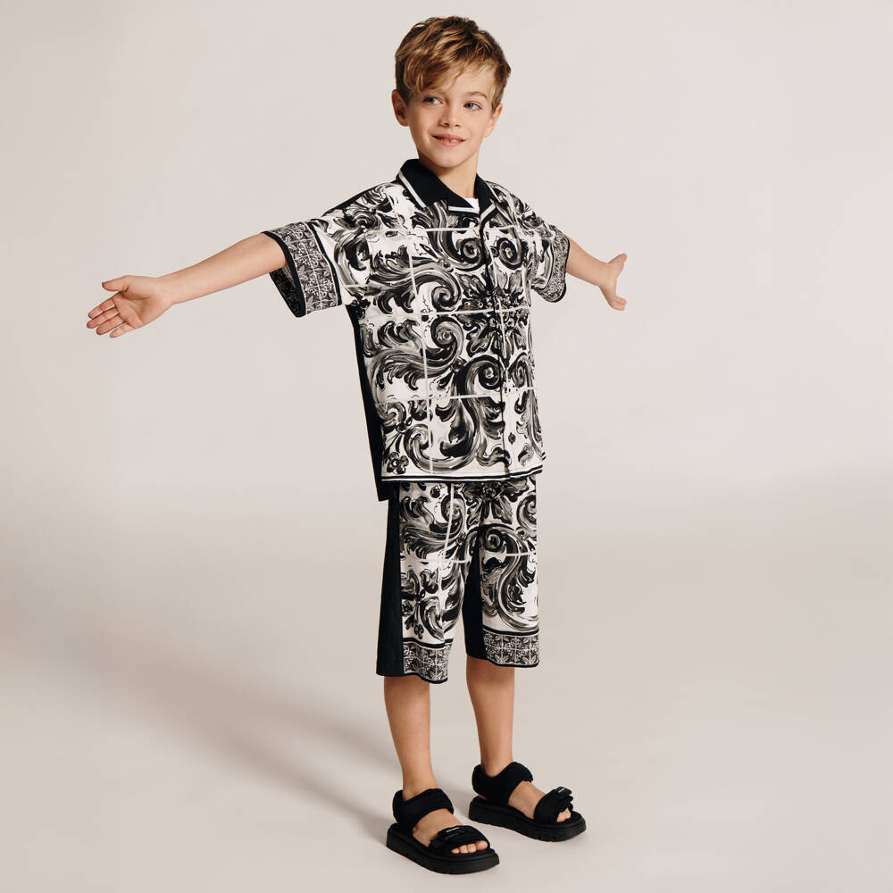 Dolce & Gabbana-Шорты из шамбре с узором Маджолика для мальчиков | Childrensalon Outlet