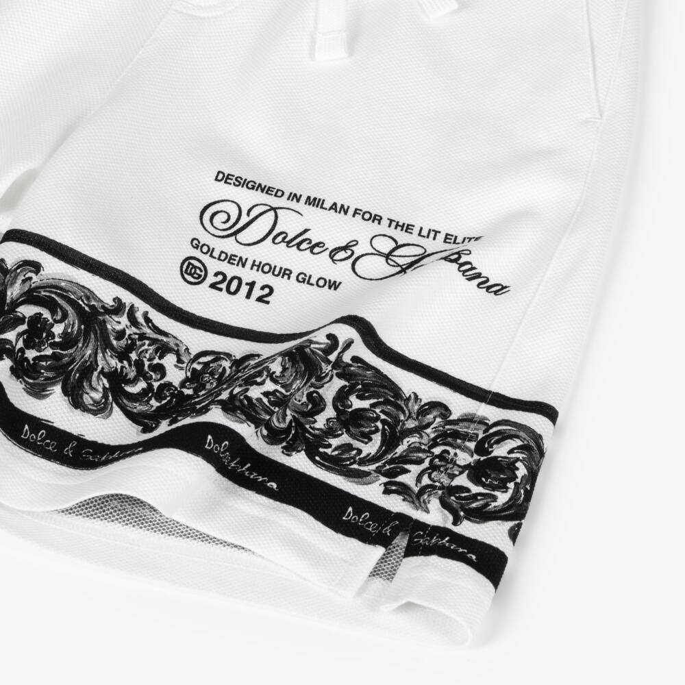 Dolce & Gabbana-شورت أبيض قطني للأولاد بتصميم ماجوليكا | Childrensalon Outlet