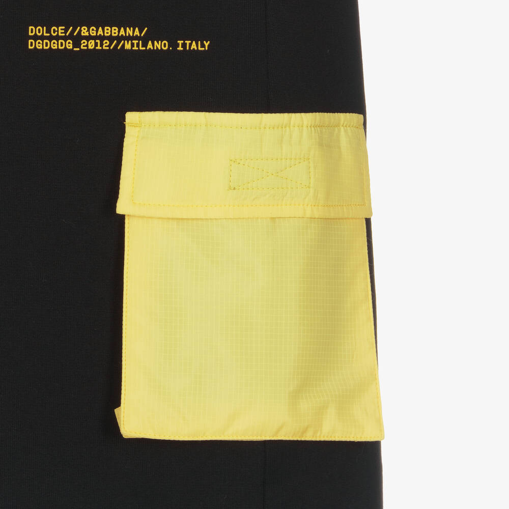 Dolce & Gabbana-شورت تينز ولادي قطن جيرسي لون أسود وأصفر | Childrensalon Outlet