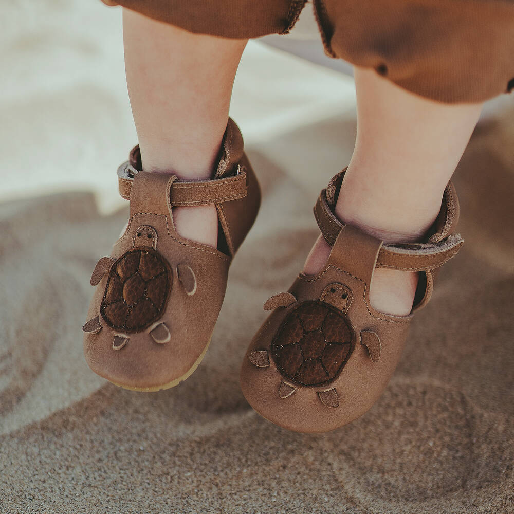 Donsje-Коричневые замшевые пинетки | Childrensalon Outlet