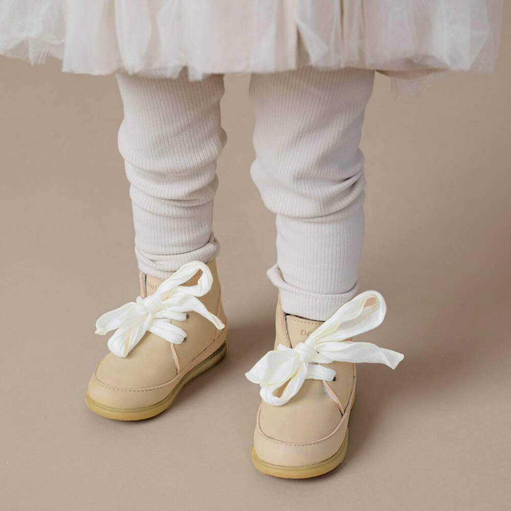Donsje-Girls Beige Bow Walking Shoes | Childrensalon Outlet