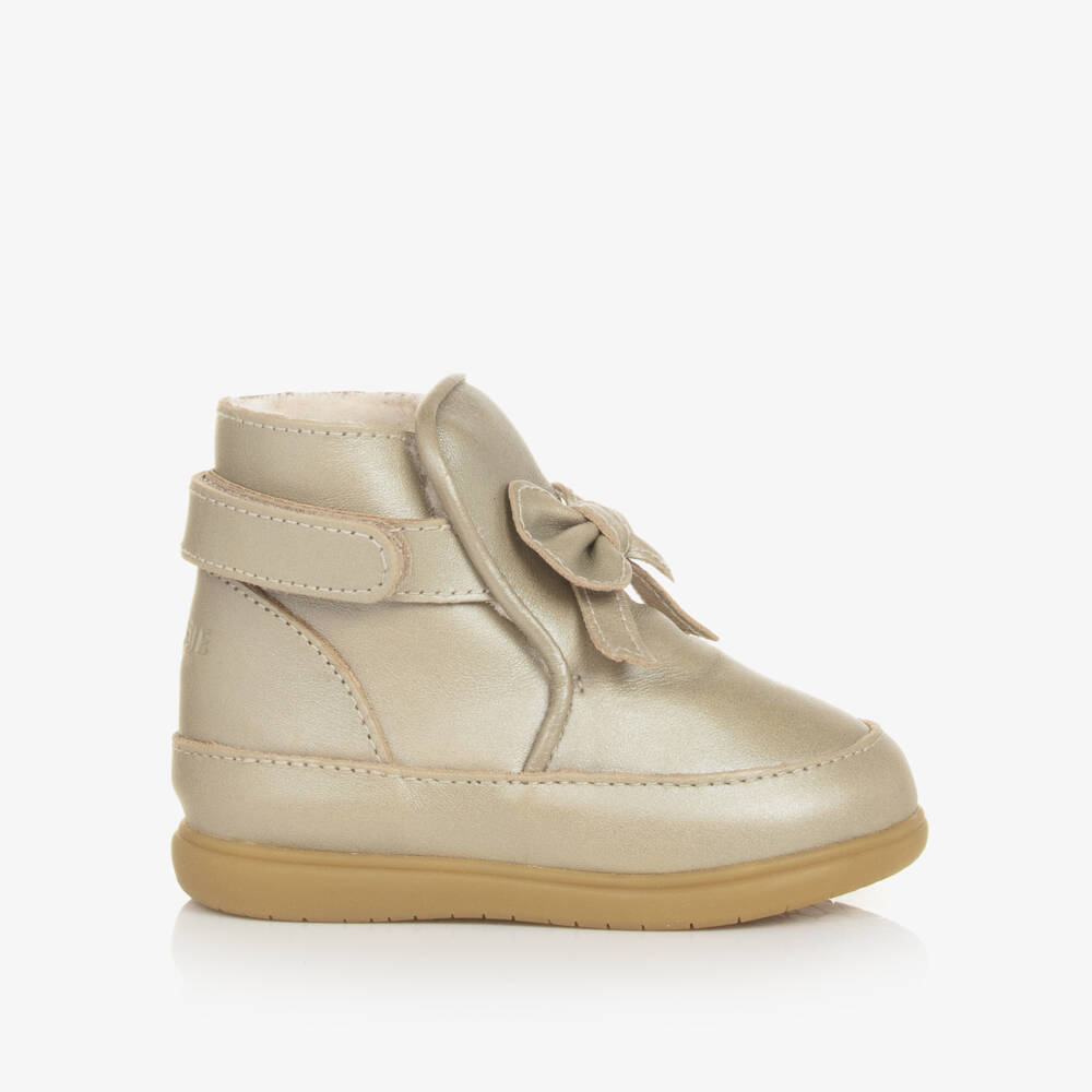 دونسجي-بوت لمرحلة بدء المشي جلد لون ذهبي | Childrensalon Outlet