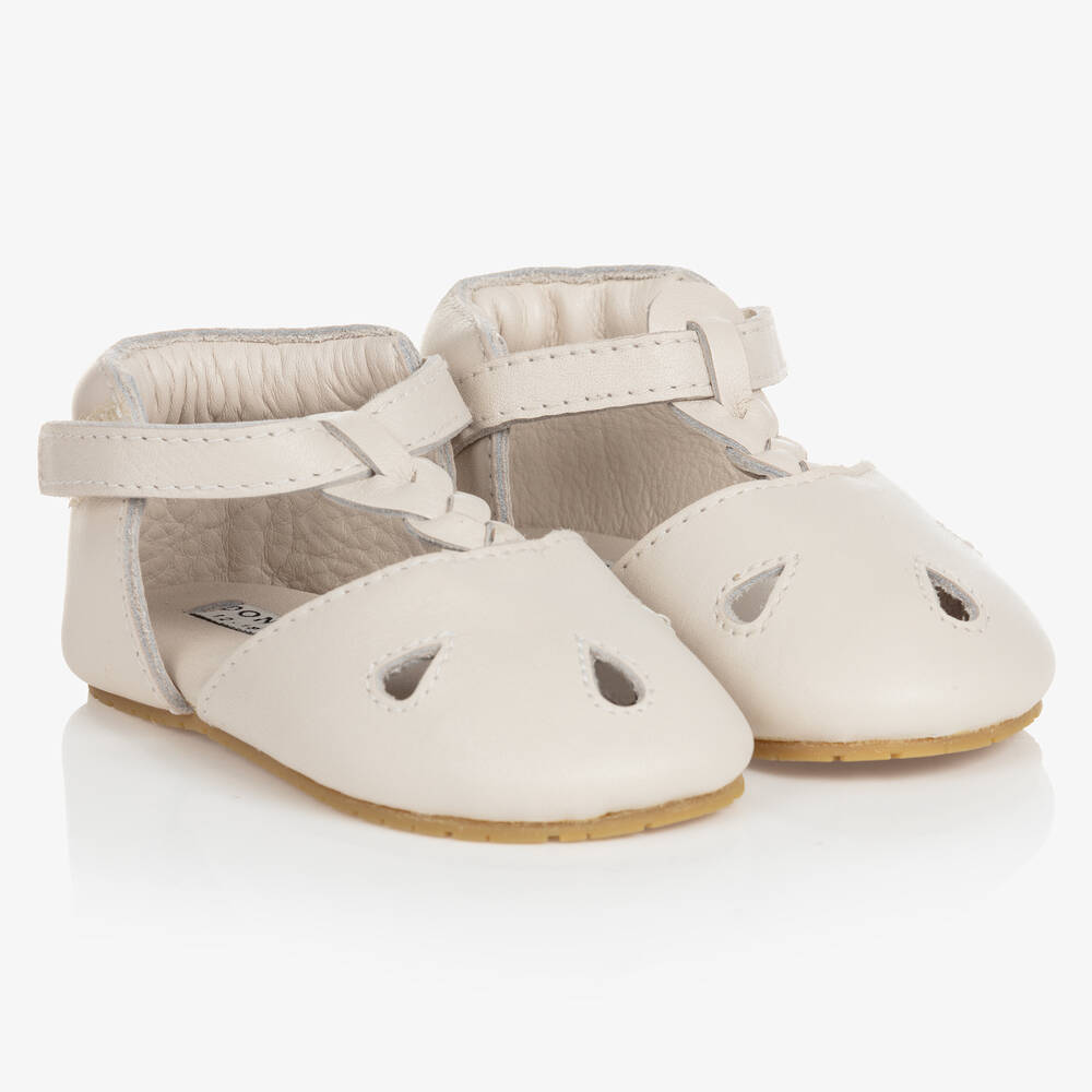 Donsje - حذاء جلد لون عاجي لمرحلة قبل المشي للمولودات | Childrensalon