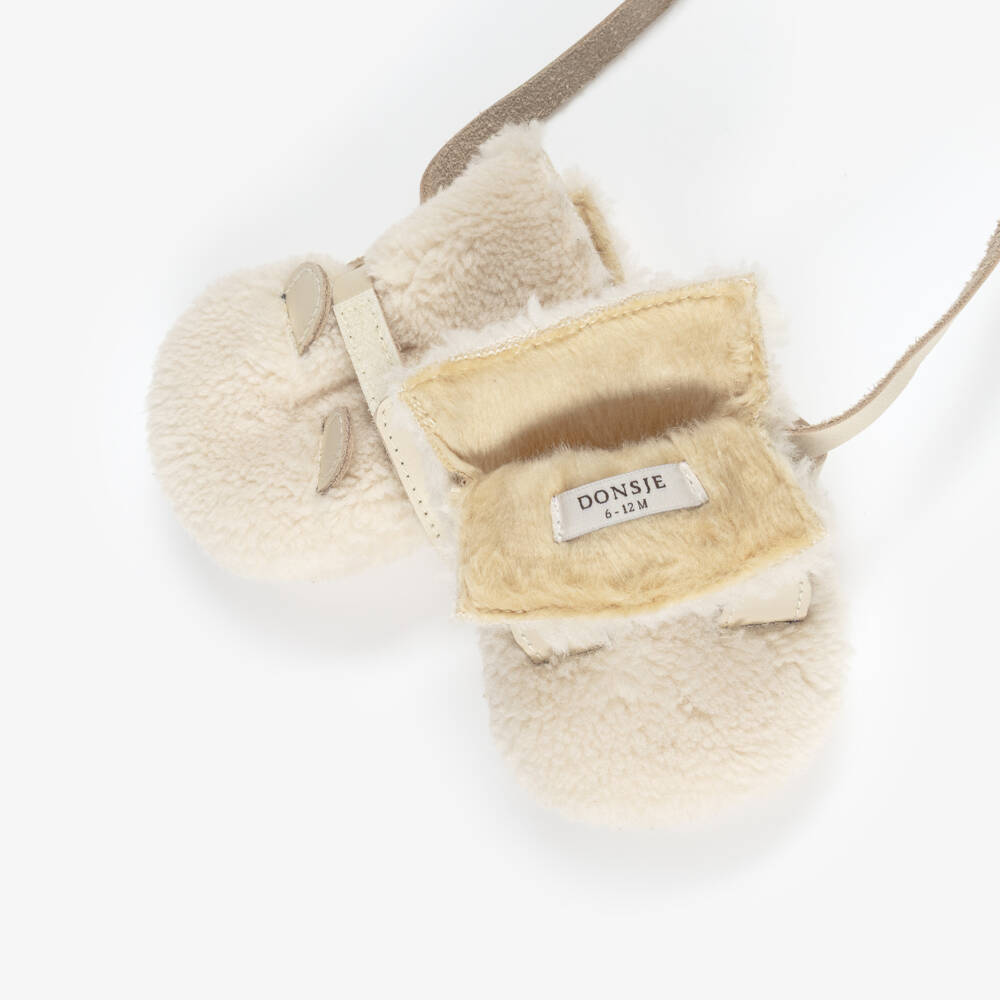 Donsje-Girls Ivory Plush Mittens | Childrensalon Outlet