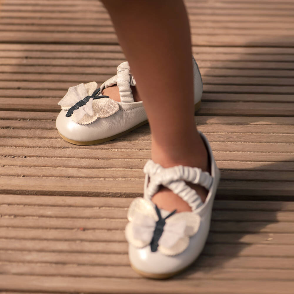 Donsje-Girls Silver Grey Leather Ballerinas with Butterflies | Childrensalon Outlet