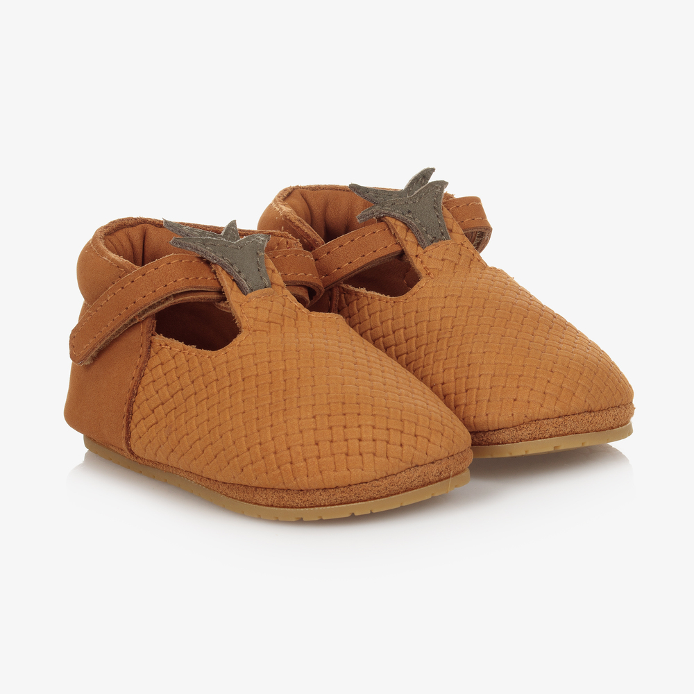 Donsje - حذاء جلد شامواه لون بني لمرحلة قبل المشي للأطفال | Childrensalon