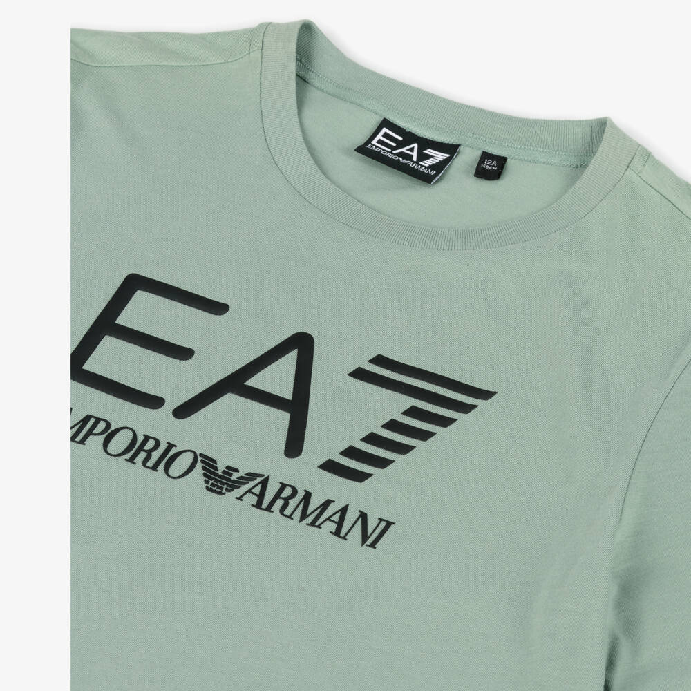 EA7 Emporio Armani-Boys Vibrant Cotton Shorts Ensemble | Childrensalon Outlet