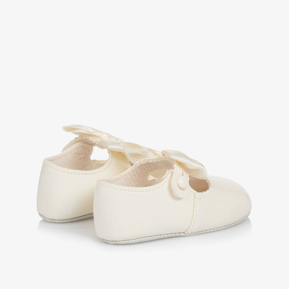 Early Days-Baby Girls Ivory Pre-Walker Shoes with Bows | Childrensalon Outlet