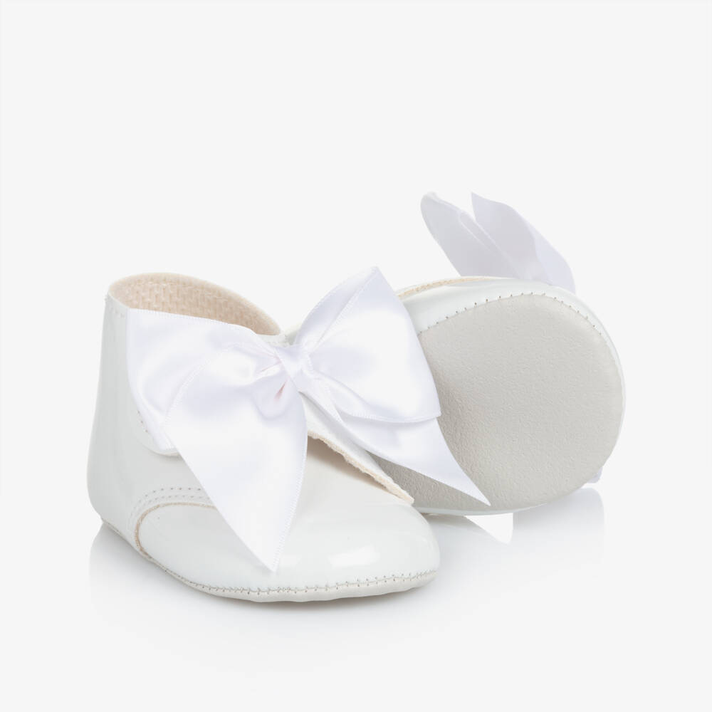Early Days-Baby Girls White Patent Pre-Walker Boots with Satin Bow | Childrensalon Outlet