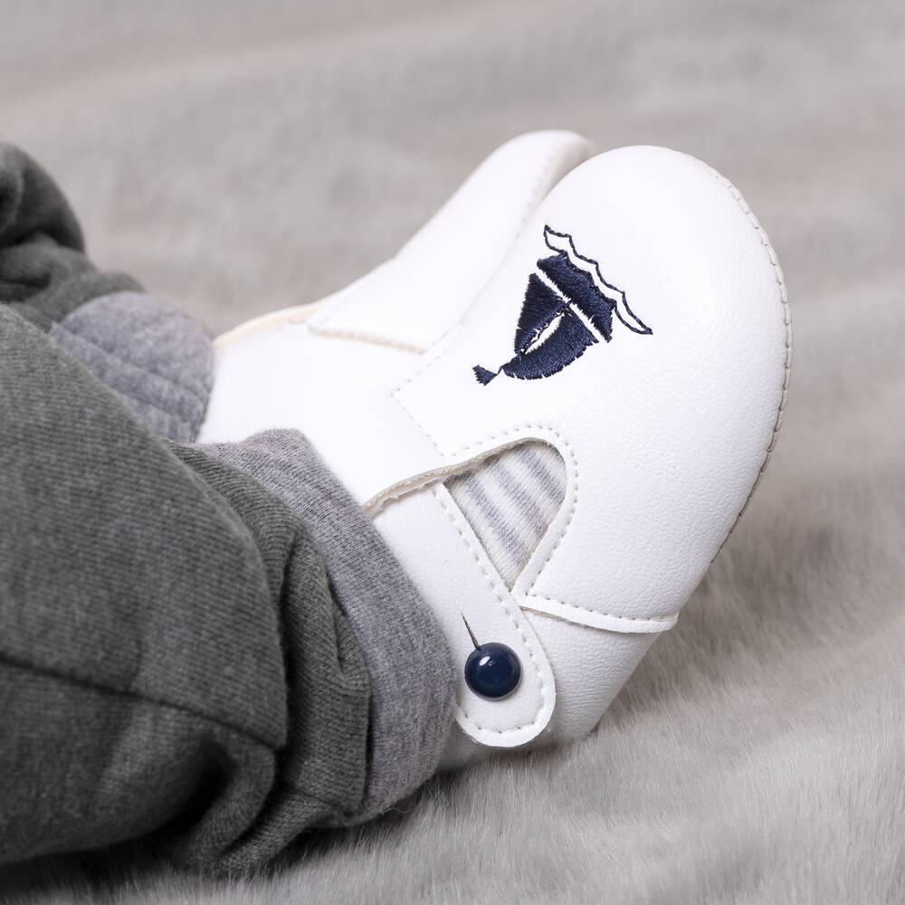 Early Days Baypods-Boys Ivory Button Pre-Walkers | Childrensalon Outlet