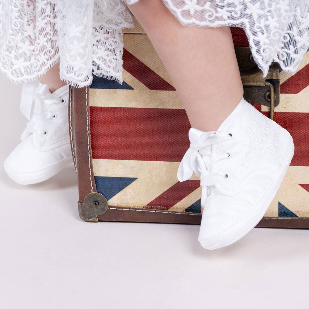 Early Days-Boys Pre-Walkers in Ivory Silk | Childrensalon Outlet