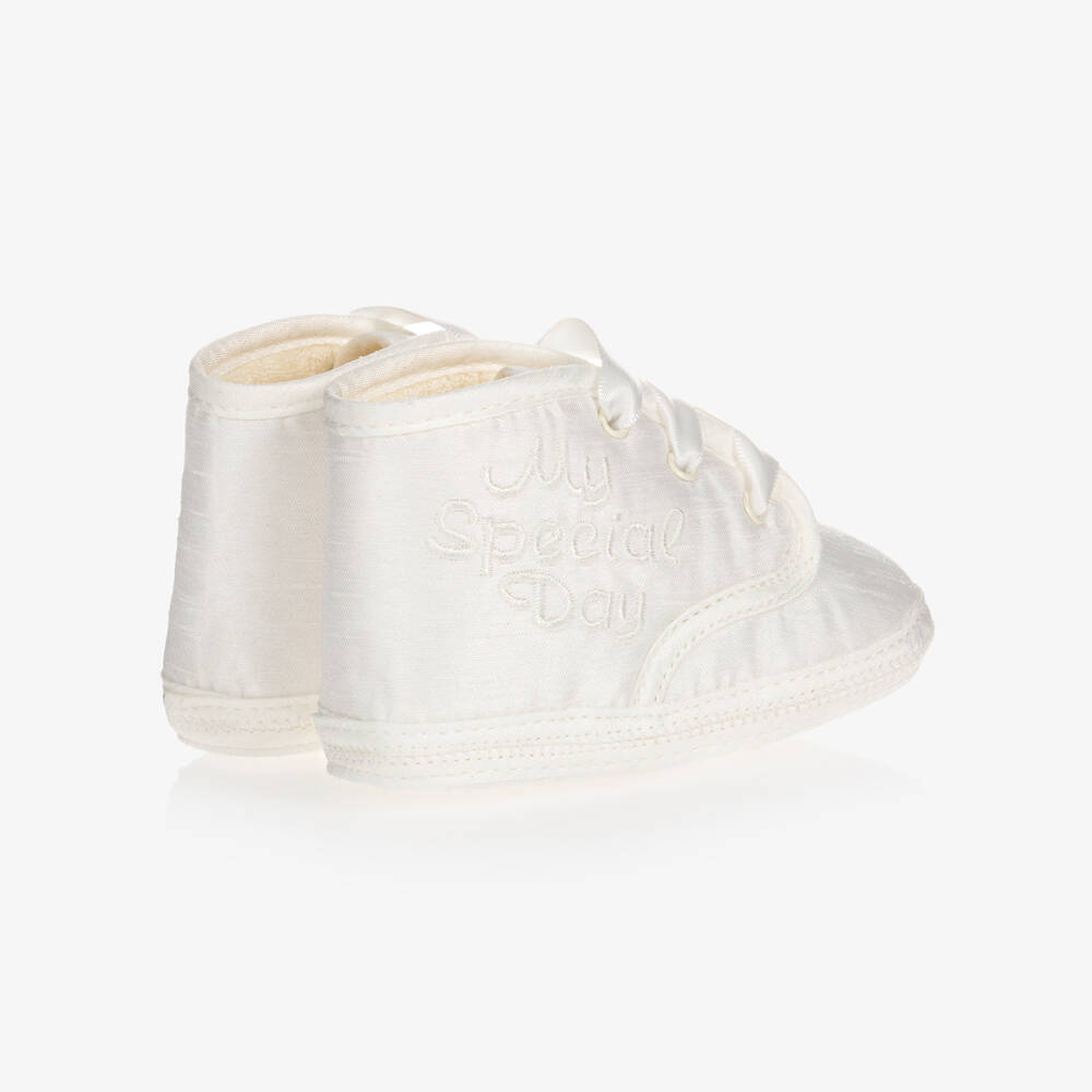 Early Days-Boys Pre-Walkers in Ivory Silk | Childrensalon Outlet