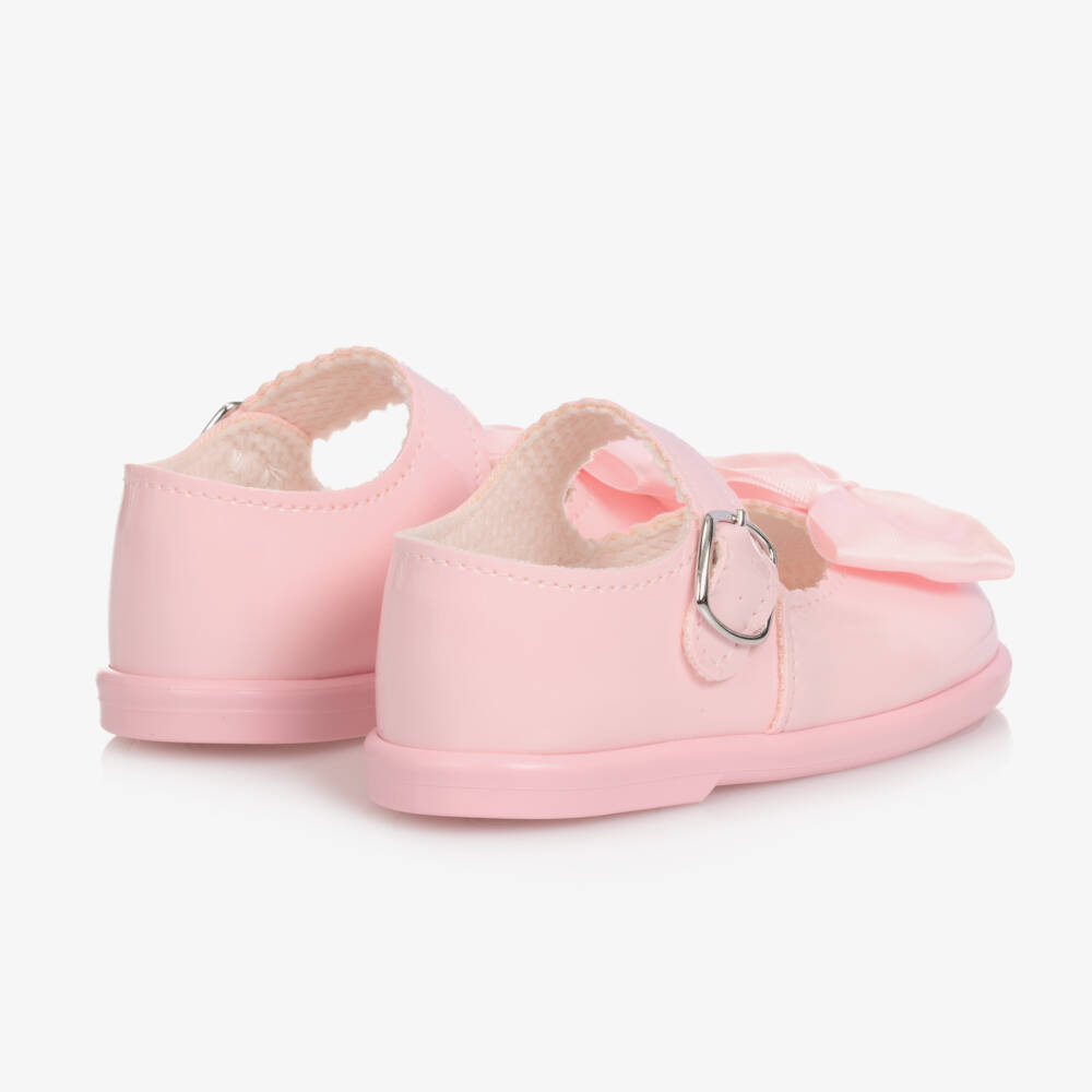 Early Days-حذاء بناتي وردي من الساتان مع فيونكة | Childrensalon Outlet