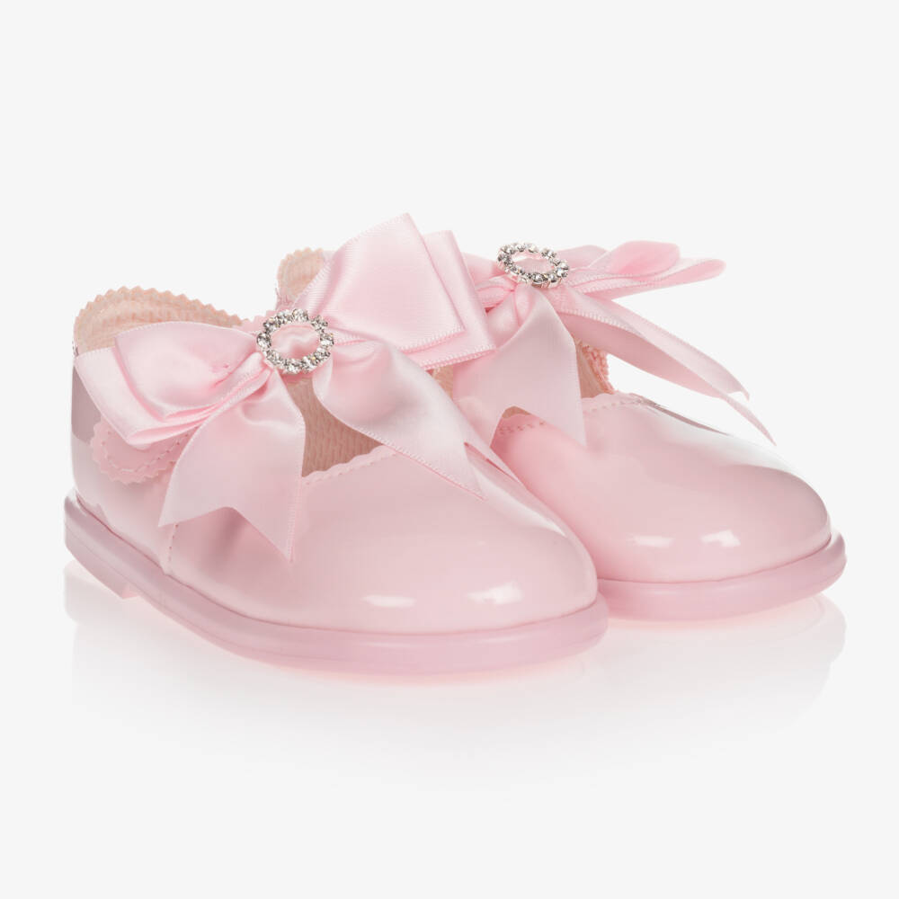 Early Days-حذاء وردي لامع للبنات مع فيونكة | Childrensalon Outlet
