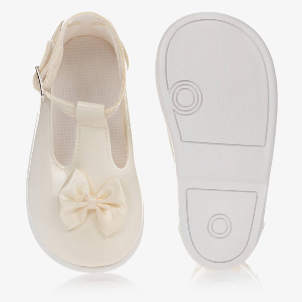 Early Days-Ivory First-Walker Shoes | Childrensalon Outlet