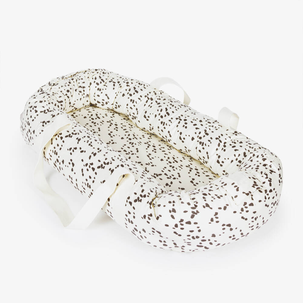 Elodie-Boys Ivory Snuggly Sleeping Nest | Childrensalon Outlet