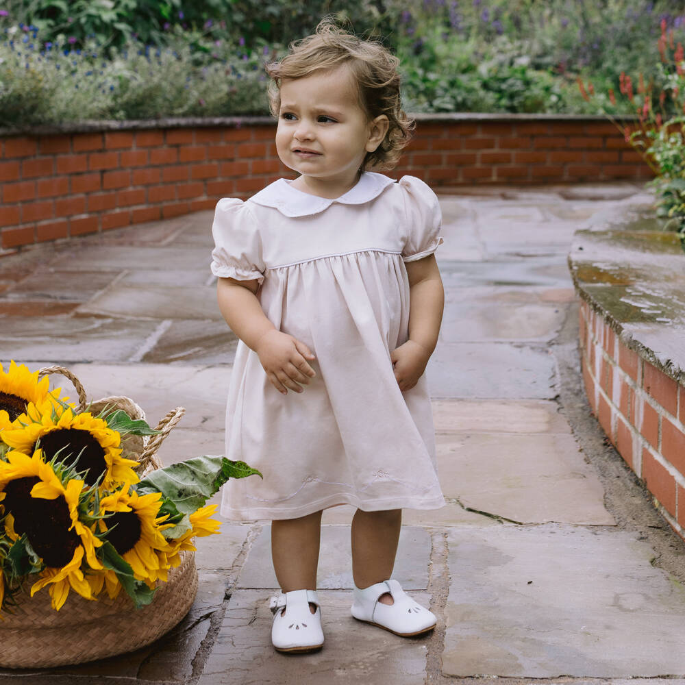 Emile et Rose-Мягкое бежевое хлопковое платье для девочек | Childrensalon Outlet