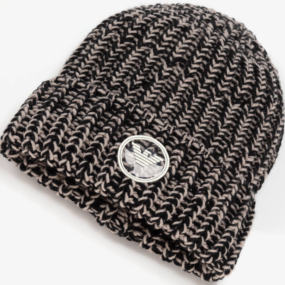 Armani hat and scarf set top