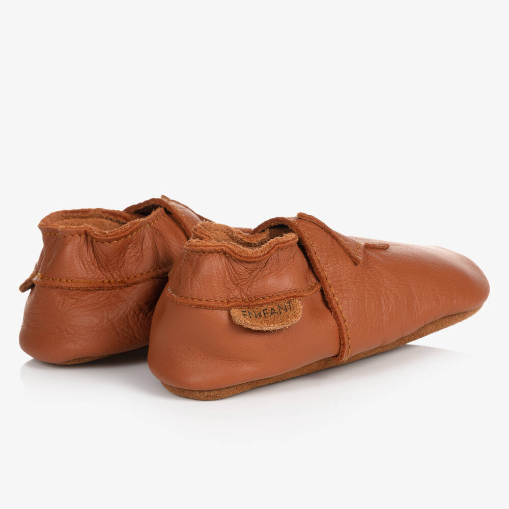 EN FANT-Кожаные коричневые тапочки со звездами для малышей | Childrensalon Outlet