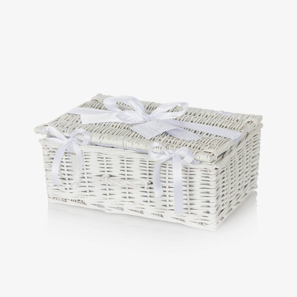 English Trousseau-طقم هدية الأمير الصغير باللون الفضي | Childrensalon Outlet