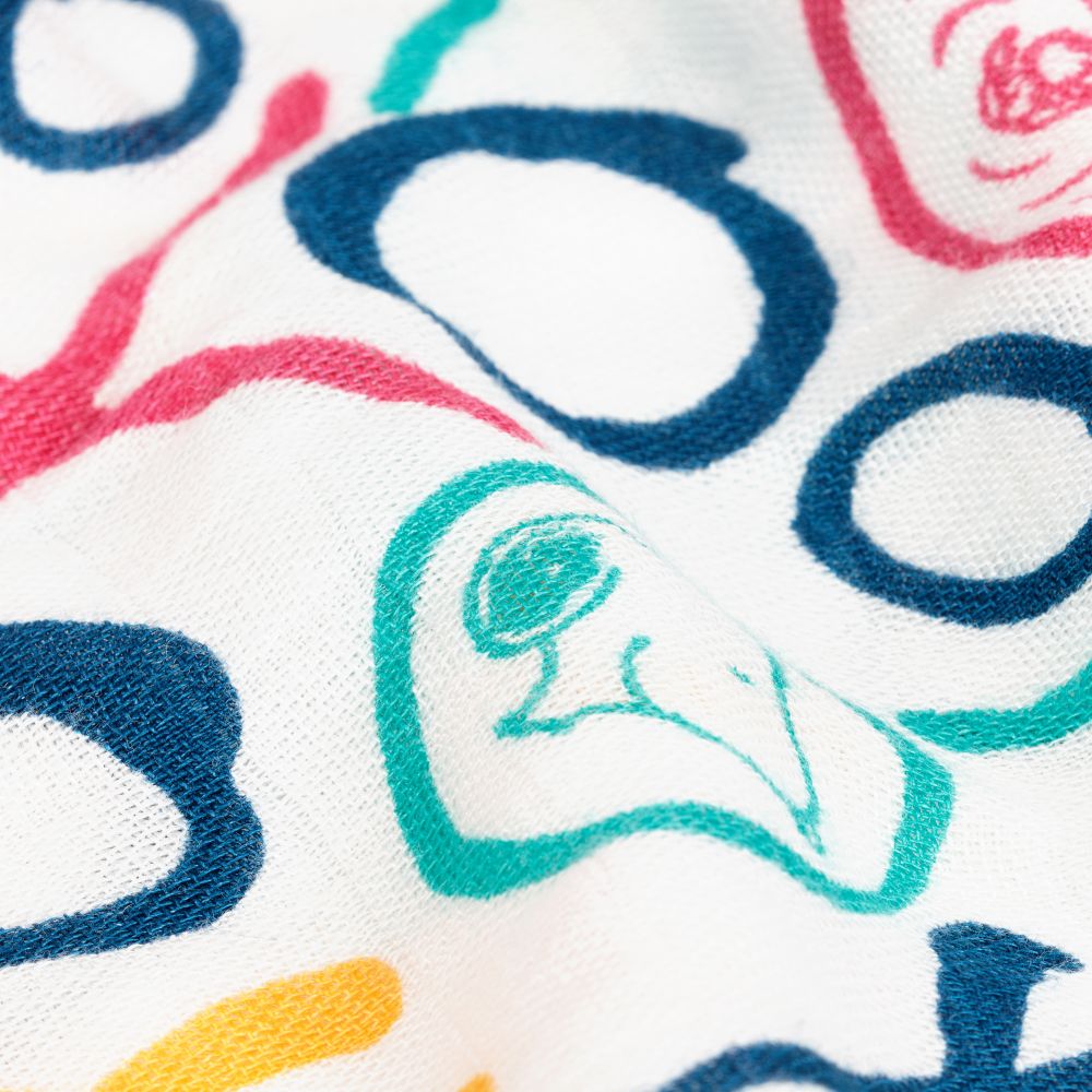 Etta Loves Peanuts-Bamboo Muslin Swaddle (120cm) | Childrensalon Outlet