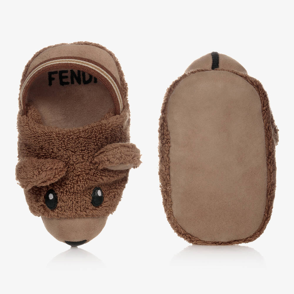 Fendi best sale fuzzy slippers