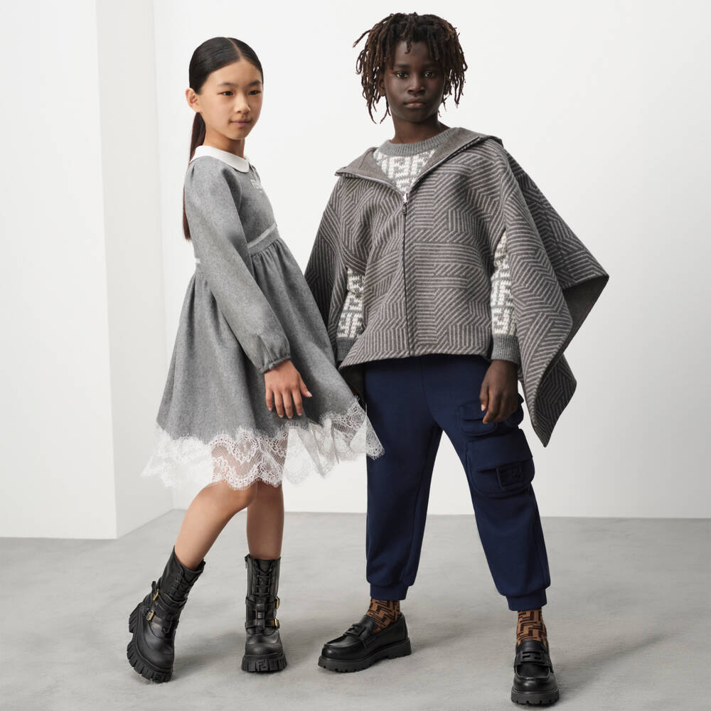 Fendi-كنزة محبوكة من الشنيل الرمادي | Childrensalon Outlet