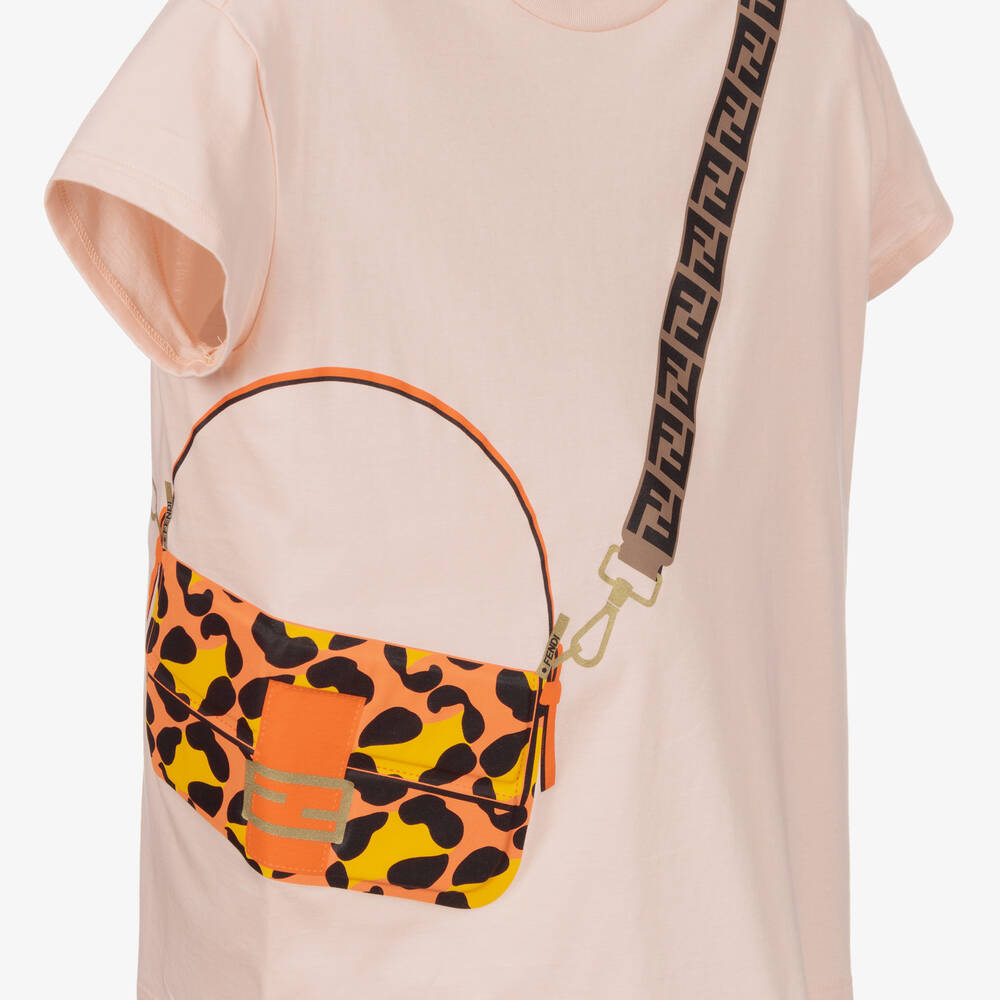 Fendi - Teen Pink Logo Bag T-Shirt | Childrensalon Outlet Fendi - Teen Pink Logo Bag T-Shirt | Childrensalon Outlet