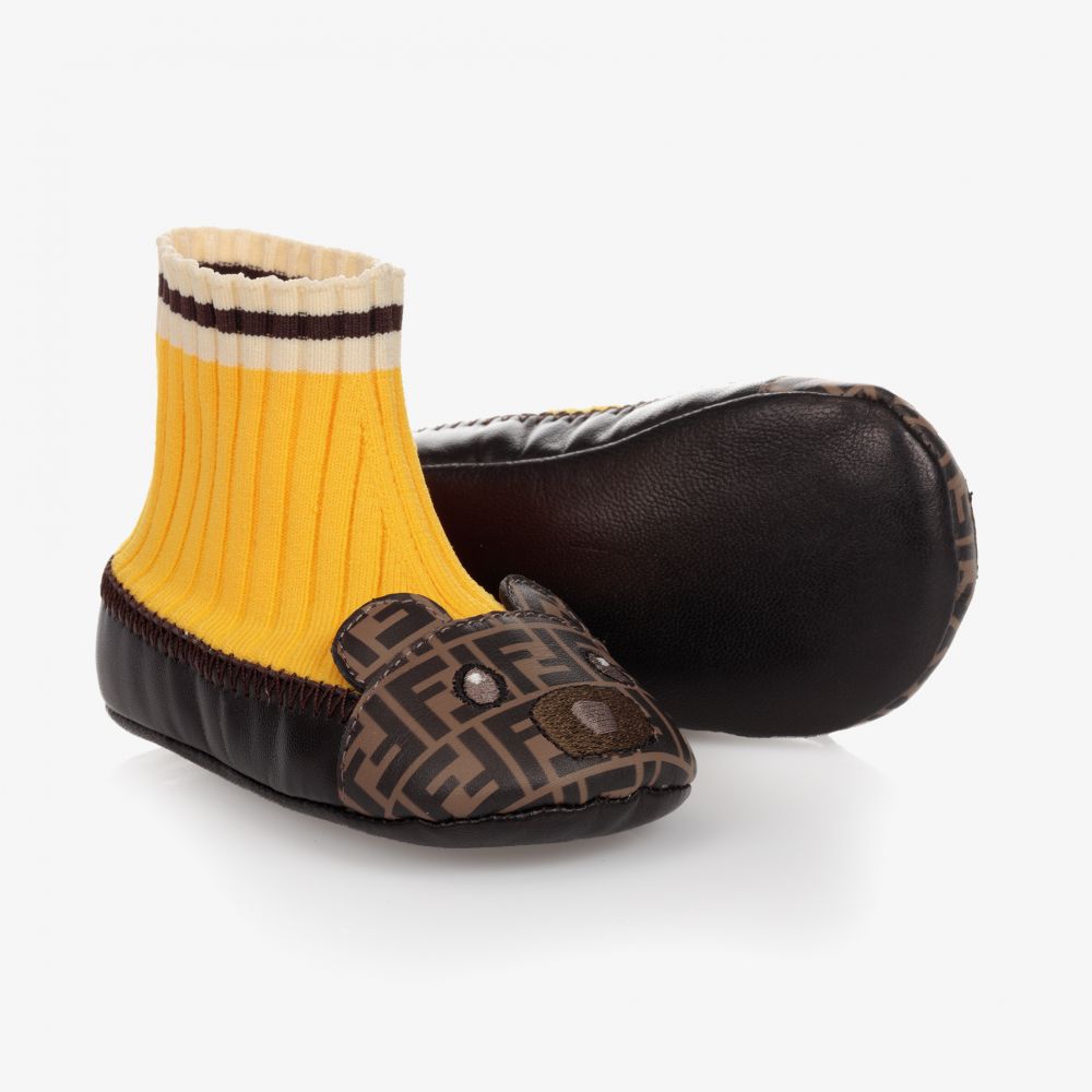 Fendi - Chaussons FF jaunes Ours | Childrensalon