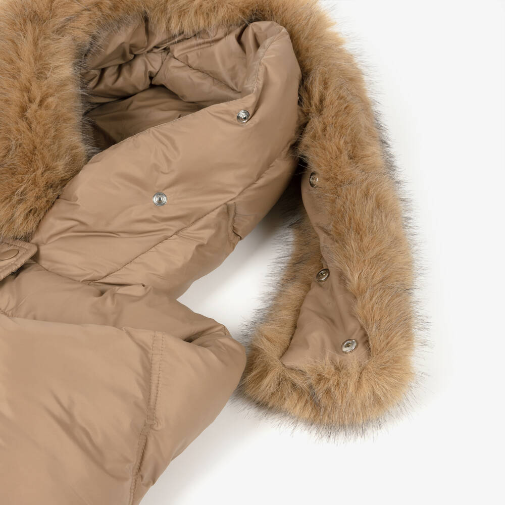 Fun & Fun-معطف منفوخ بلون بني فاتح للبنات مع فرو صناعي | Childrensalon Outlet