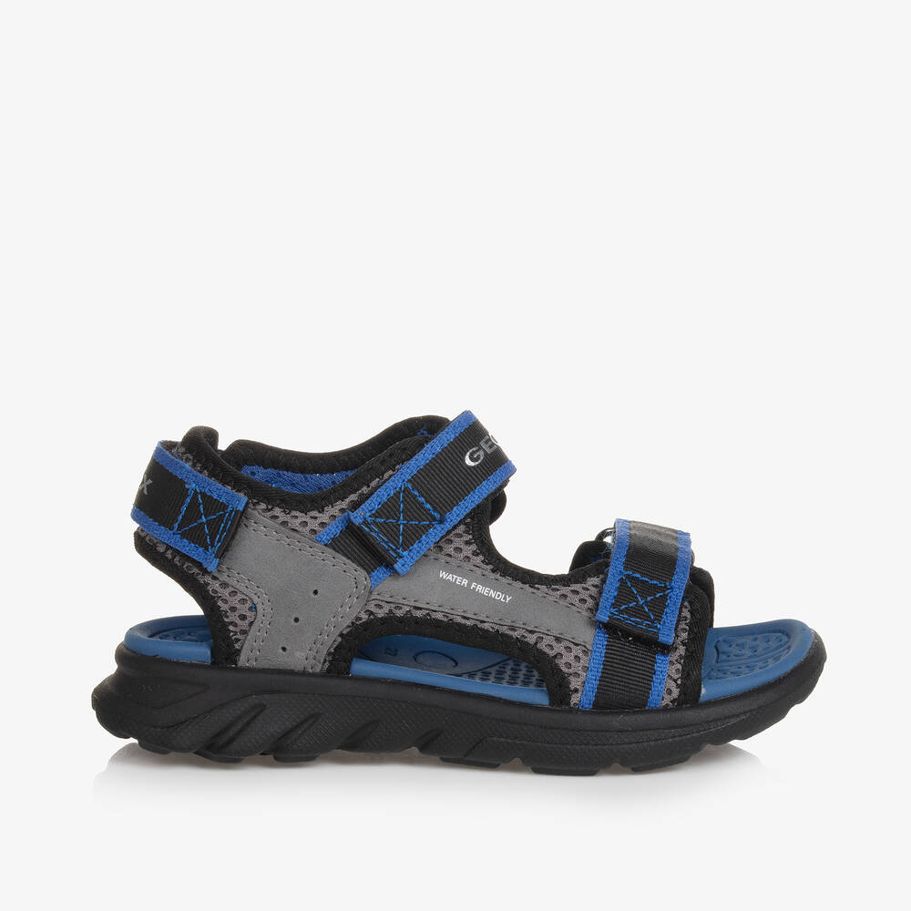Hiking sandals