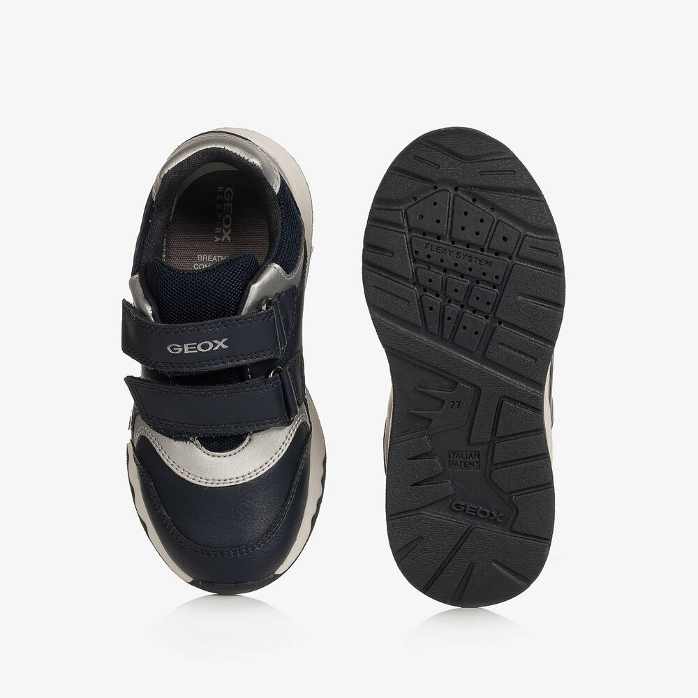 Geox-ترينرز بشريط لاصق جلد صناعي لون كحلي وفضّي | Childrensalon Outlet