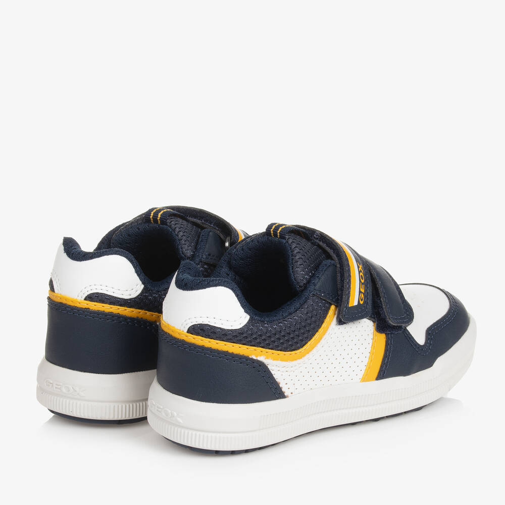 جيوكس-ترينرز بشريط لاصق جلد صناعي لون أبيض وكحلي | Childrensalon Outlet