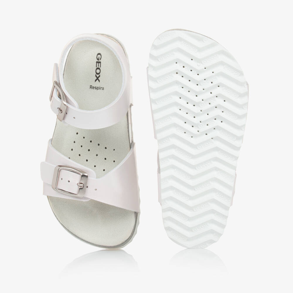 Geox-صنادل عاجية للبنات بتصميم إبزيم زائف | Childrensalon Outlet