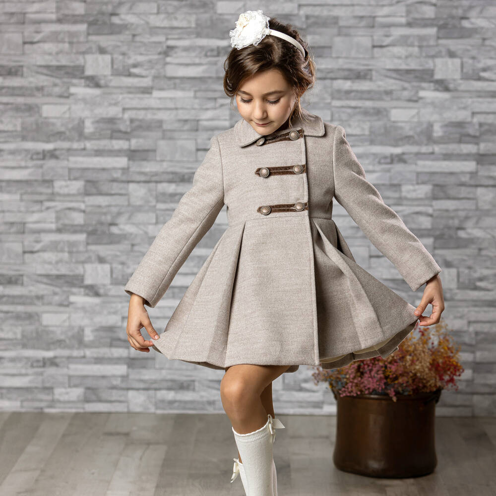 Abuela Tata-Girls Beige Traditional Coat | Childrensalon Outlet