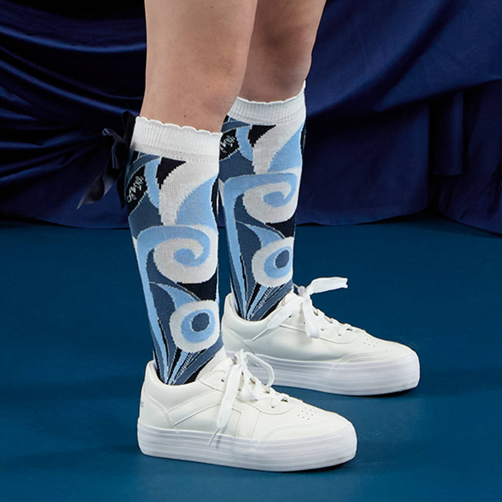 A Dee-Girls Blue Swirl Pattern Cotton Socks | Childrensalon Outlet