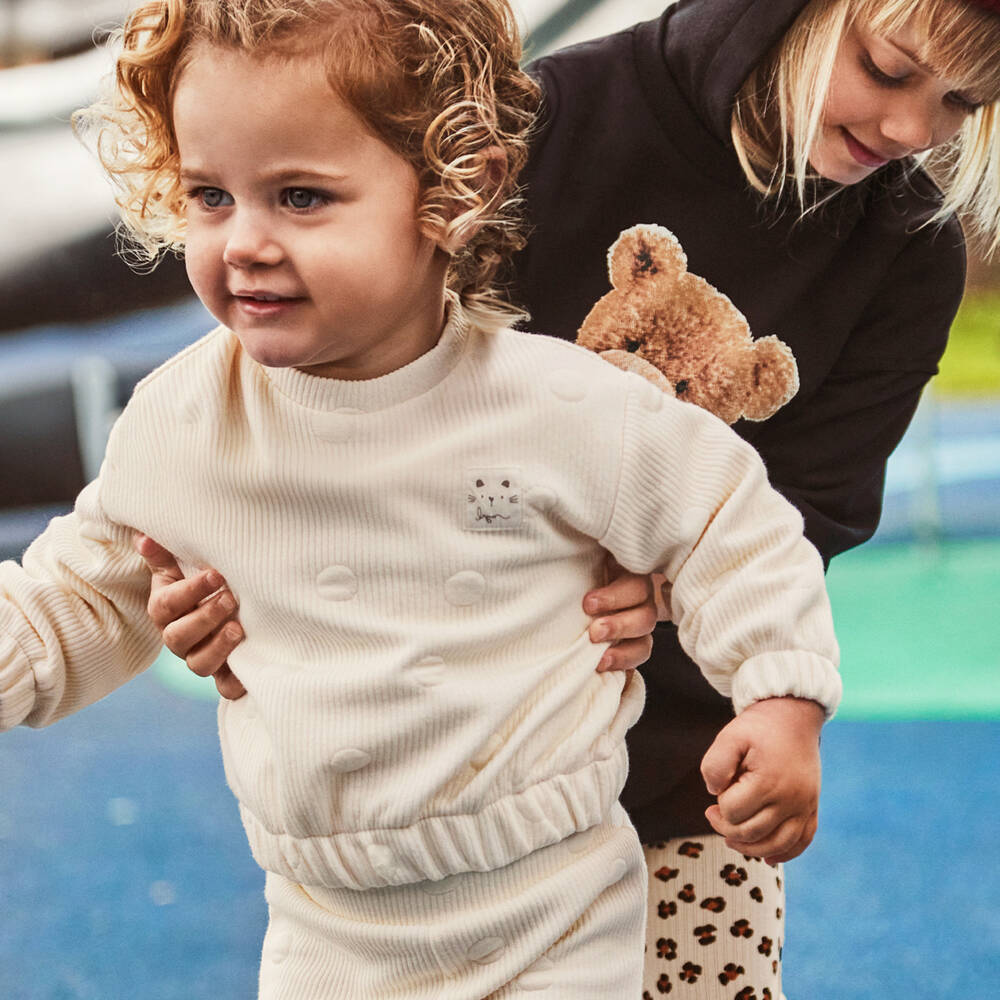 Mayoral-طقم بناتي عاجي بنقشة بولكا دوت محبوكة | Childrensalon Outlet